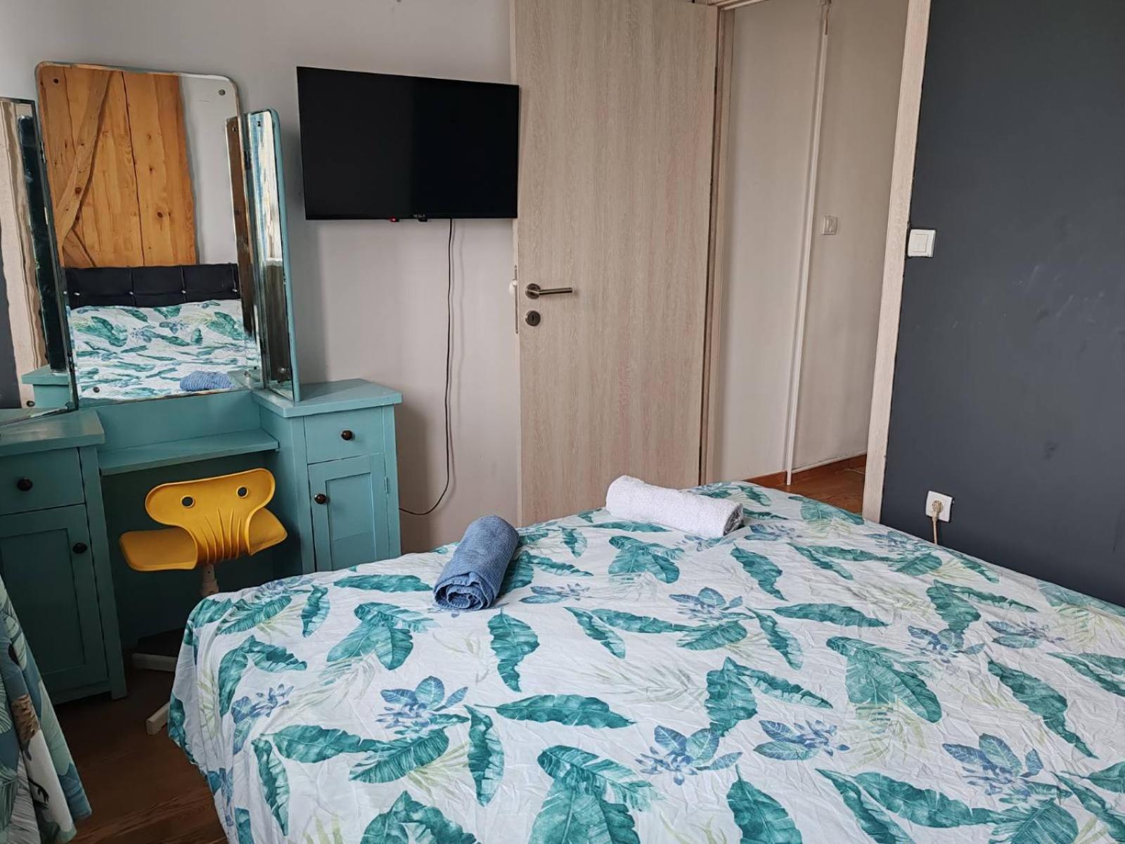 Spa Apartment Yang - Hot Tub, Sauna, Spa Novi Sad Eksteriør billede