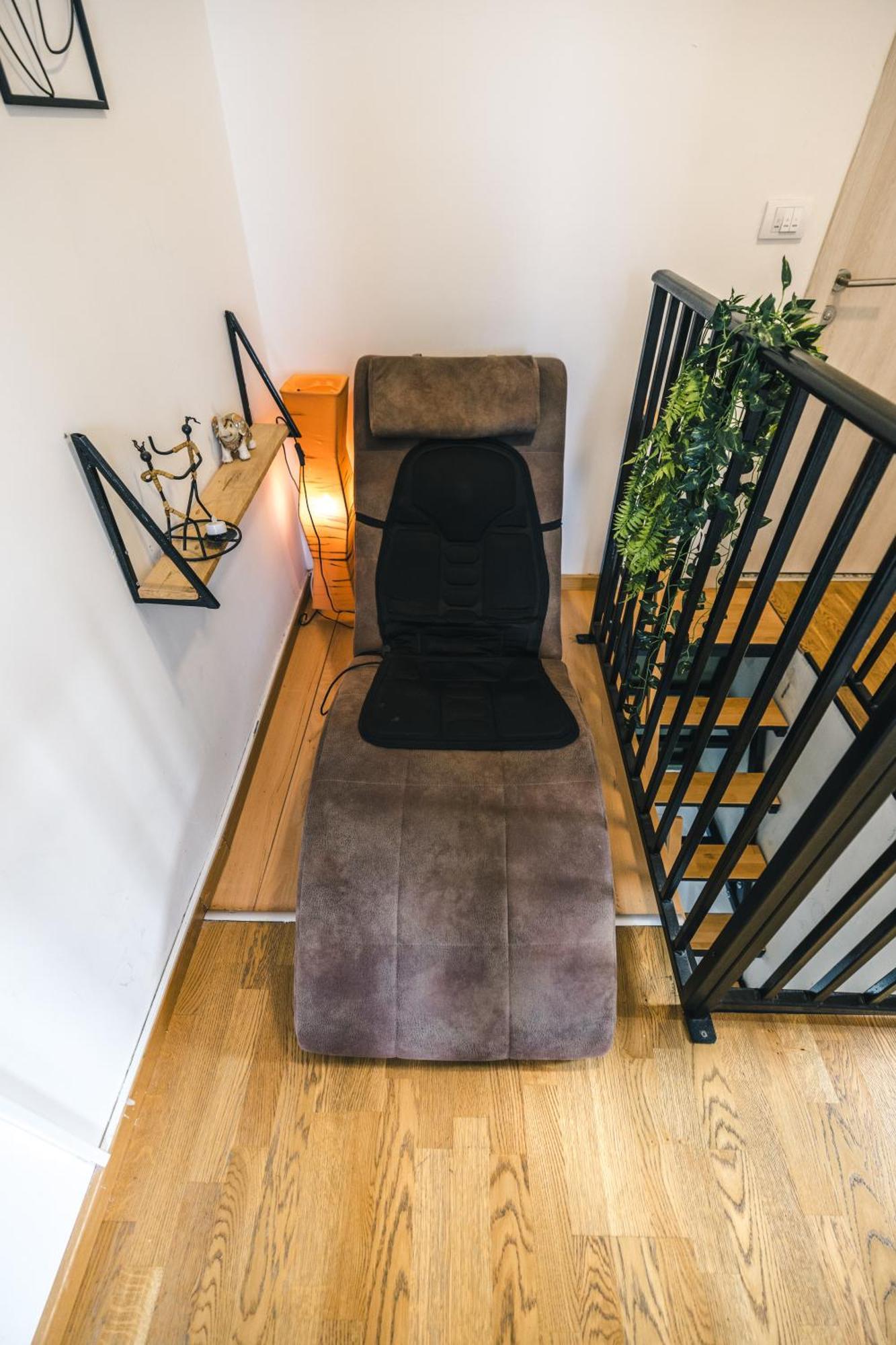 Spa Apartment Yang - Hot Tub, Sauna, Spa Novi Sad Eksteriør billede
